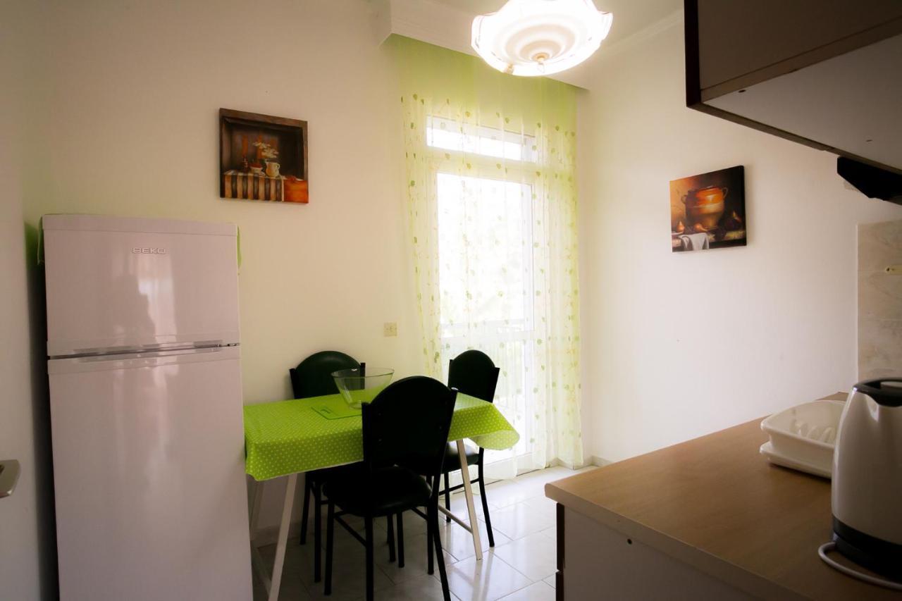 Panorama Apartments Flogita Luaran gambar