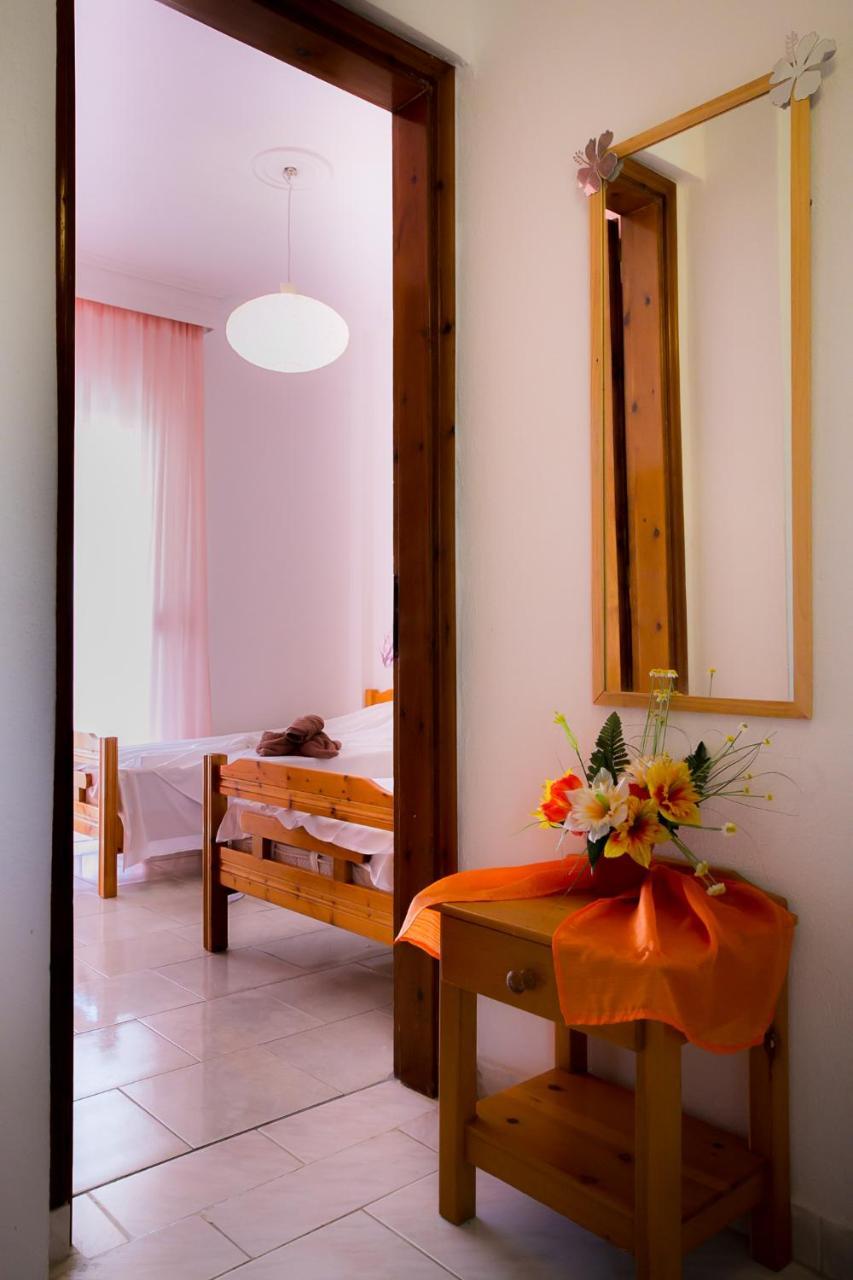 Panorama Apartments Flogita Luaran gambar